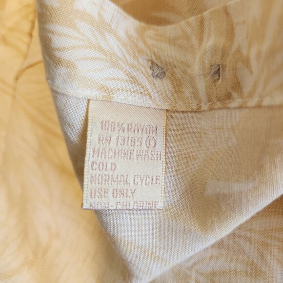 Campia Moda Hawaiian Shirt Rayon Tropical Beach Beige Button Up Medium NEW NWOT - Picture 8 of 10